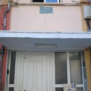 Bright Spacious Two-bedroom Διαμέρισμα